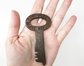 Huge NY Insane Asylum Rusty Jail Cell Style Large Key - With Chain of Your Choice - For Cosplay, Movie Prop, Oddities, Medical Collection