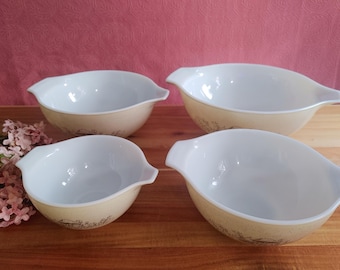 Set of 4 nesting saucepans Forest Fancy Mushroom Cinderella Nesting Pyrex mixing bowl serving vintage rare lot retro Corning Ware glass dish