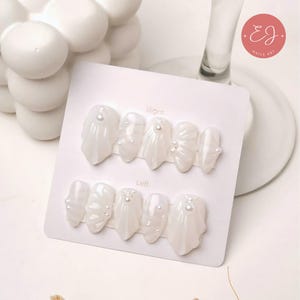 Sculpted Pearl Shell Press On Nails | All White 3D Seashell Design with Glossy Finish & Pearl Accents | Handmade Elegant Bridal Tips
