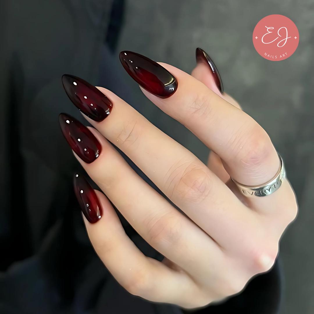 Uñas Almendradas Color De UÃ±as Para Vestido Rojo Vino Dark Red