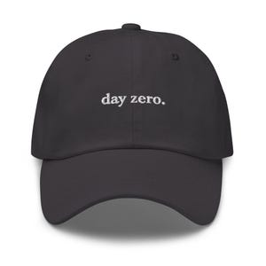 Day Zero Embroidered Dad Hat – Underground Techno Festival Cap – EDM Rave Streetwear – Minimalist Deep House Gift – PLUR Vibe Hat