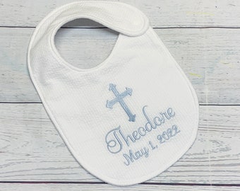 Baptismal Bib, Christening Keepsake gift, Bib with cross , Godparents gift, white seersucker bib, custom name, dedication day, baptism gift