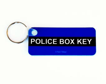 Who Police Box Doctor Keychain: Police Box Key