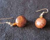 Vintage quot Waffle quot Button Earrings