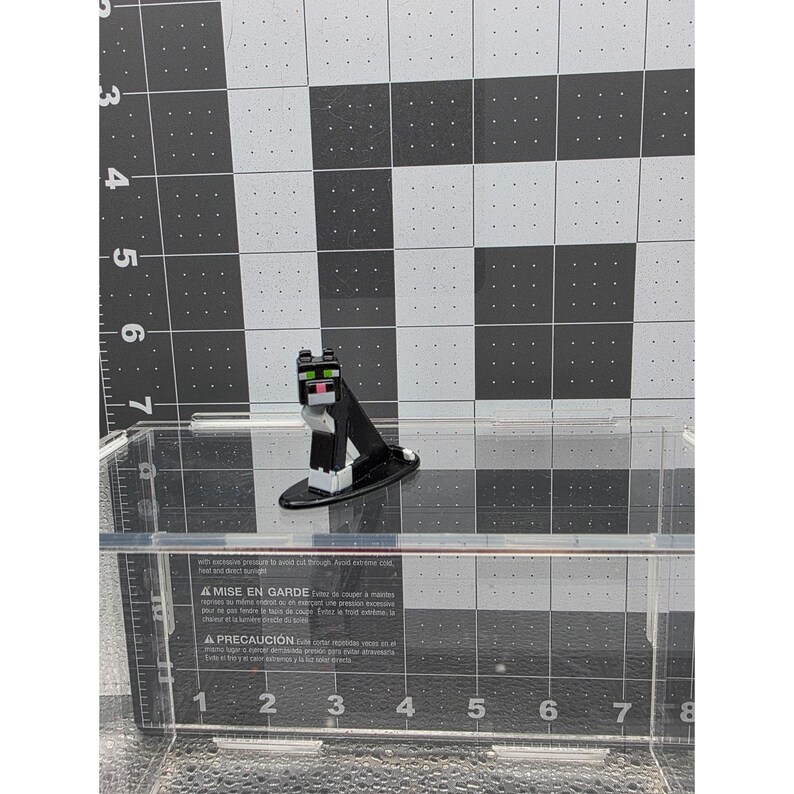 Jada Toys Minecraft Nano Metalfigs Tuxedo Cat Diecast Metal Figure Unisex Mini image 2