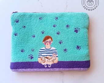 Personalized Punch Needle Laptop Sleeve: Custom Embroidered Illustration