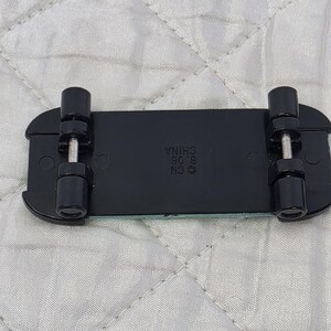 Figura de Ben Tennyson de la serie 1 de la colección Alien de Ben 10 de Bandai con patineta. imagen 9