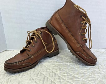 Vintage Cole Haan Country Chukka Ankle Boots Size 8.5 Leather Vibram Sole USA