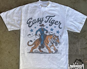 Easy Tiger Vintage Graphic Tee, Retro Aesthetic Comfort Colors T-Shirt, Chill 90s Style Streetwear, Oversized Festival Shirt