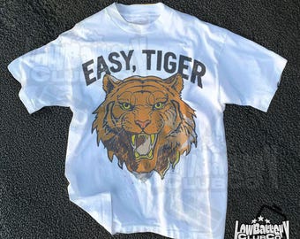Easy Tiger Vintage Graphic Tee, Retro Aesthetic Comfort Colors Shirt, Chill 90s Streetwear T-Shirt, Bold Animal Print Tee