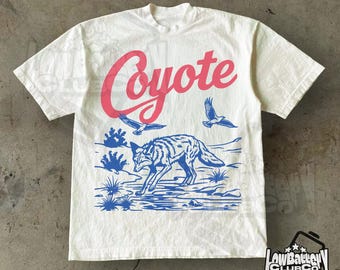 Retro Coyote T-Shirt, Vintage Wüstenwild Grafik T-Shirt, Retro Western Natur Shirt, Komfort Farben Wilder Westen Ästhetik