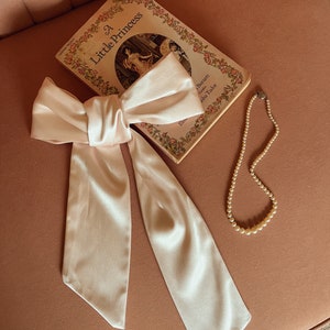 The Bow in Ballet || Cottagecore Whimsigoth Coquette Hair Bow ||