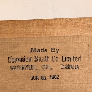 Antieke Dominion Snath houten verstekbak uit 1962, Canadees timmermansgereedschap