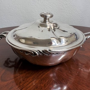FRENCH HOTEL BOWL Grand Britannique Hotel Christofle Silver Plate Vegetable Tureen