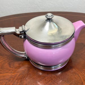 Hotel SHERRY NETHERLAND TEAPOT Restaurant China & Silver New York Joseph Heinrichs