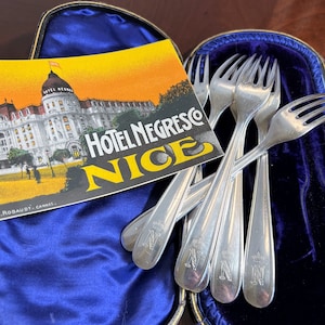 CHRISTOFLE HOTEL NEGRESCO 6 French Forks Vintage Hotel Silver Plate