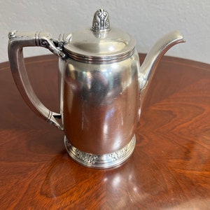 WALDORF ASTORIA TEAPOT Hotel Silver Plate 194Os Coffee & Tea Pot