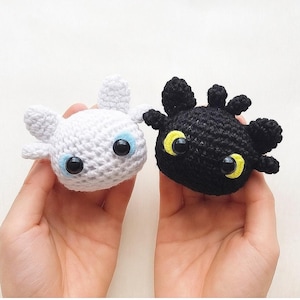 Toothless & Light Fury Dragon Head Crochet Pattern – Cute Mini Dragon Amigurumi PDF Tutorial