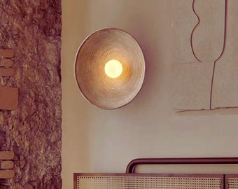 Retro Japanese Style Wall Lamp – Minimalist Warm Glow Accent Lighting