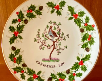 Royal Grafton First Edition Twelve Days of Christmas Plate 1976