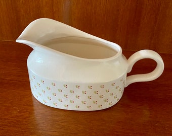 Charlton Hall by Kobe Gravy Boat