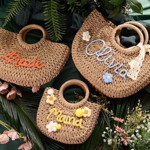 Personalized Straw Bridesmaid Gift Bag,Bachelorette Party Handbag,Customized Bridesmaid Beach Basket,Bridal Shower Gift Bag,Gift For Her