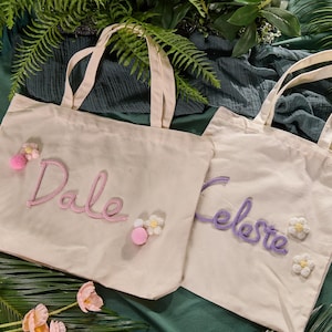 Personalized Canvas Tote Bag,Custom Bridesmaid Bag,Bachelorette Bridesmaid Gifts,Bridal Party Tote Bag,Birthday Gift, Gift For Her,Beach Bag