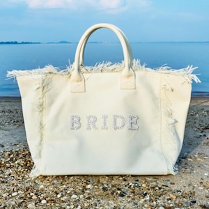 Personalized Bride Tote Bag,Bridesmaid Tote for Bride,Bridal Shower Gift,Boho Fringe Bag,Honeymoon Bag,Canvas Beach Bag,Large Tote Bag