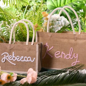 Aangepaste jute stranddraagtas, gepersonaliseerde cadeautas bruidsmeisje, bruidsmeisjesvoorstel, vrijgezellenfeest tas, huwelijkscadeau tas, monogram jute tas