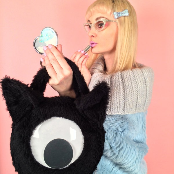 Cyclope espace Kitty sac Googly Eye fausse fourrure noire