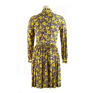 1960s Dress, Vintage Shirtwaist with Pussy Bow, Bright Yellow Flowers Checkerboard, Size Small image 5