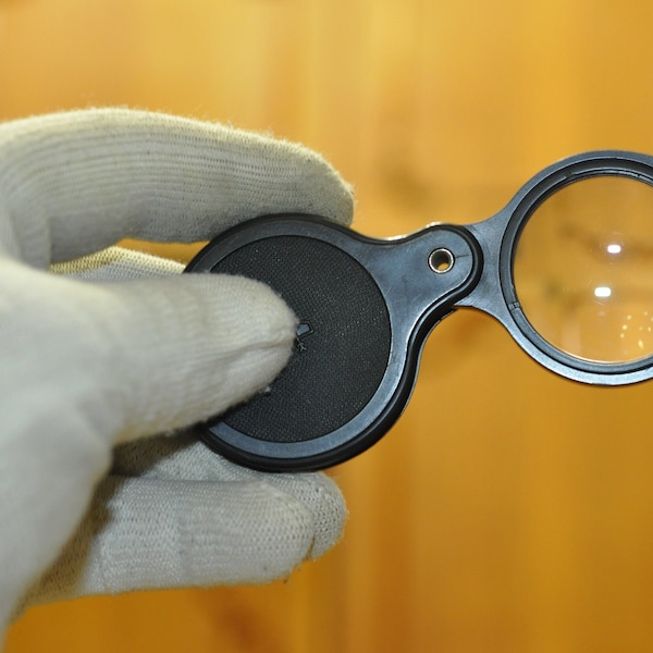 Magnifying Glass Vintage Soviet USSR Folding Pocket Loupe KMZ