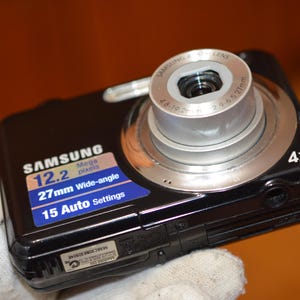 Samsung ES9 Digitalkamera 12.2MP Schwarz - Getestet & Funktioniert 1GB Karte