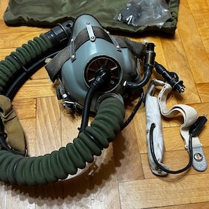 Ww2 oxygen mask - Etsy 日本