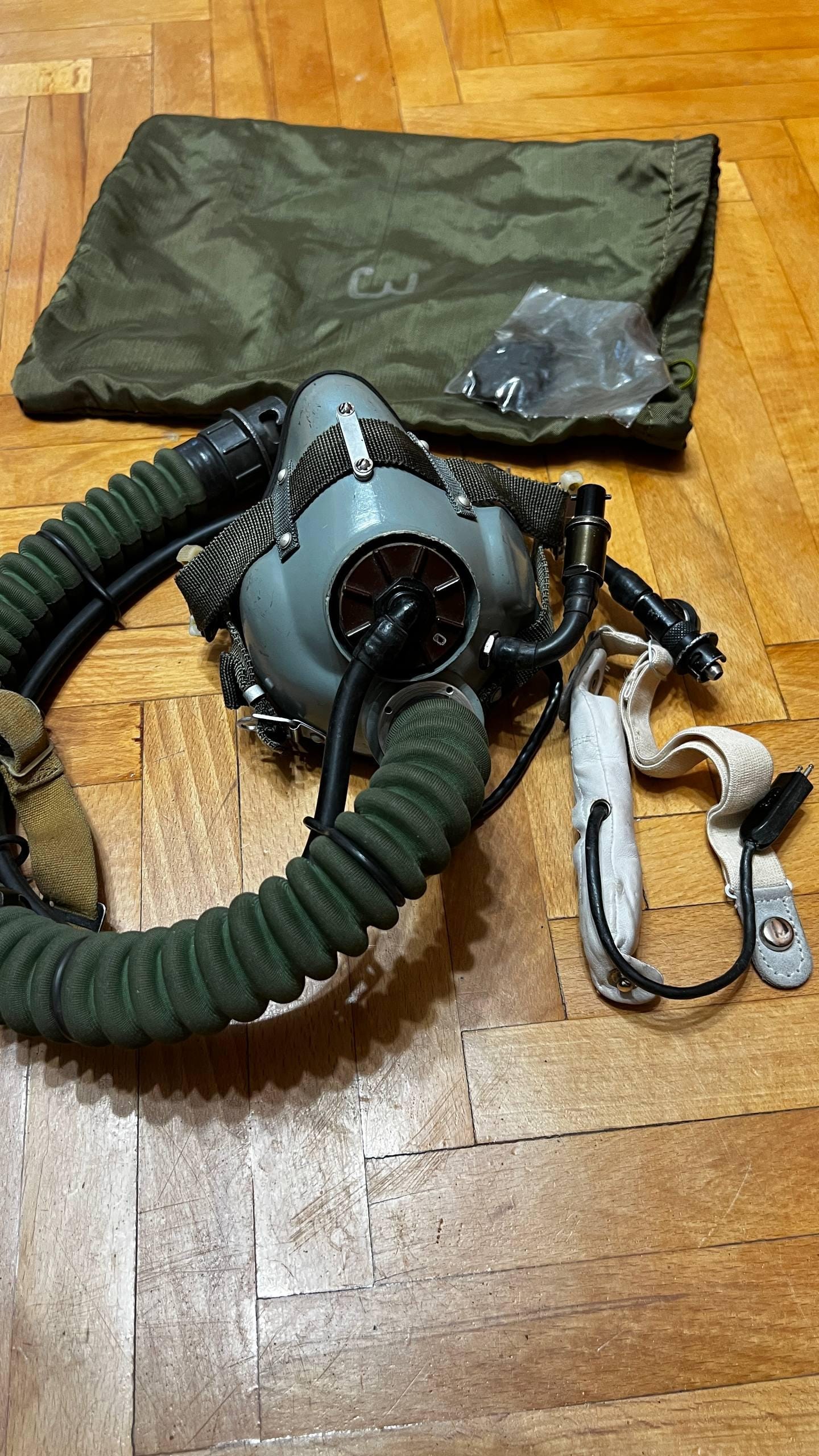 Ww2 oxygen mask - Etsy 日本