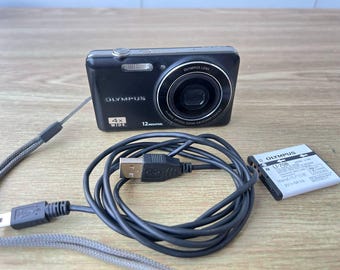 Canon Digital IXUS 75 7.1MP CCD Sensor Compact Digital Camera