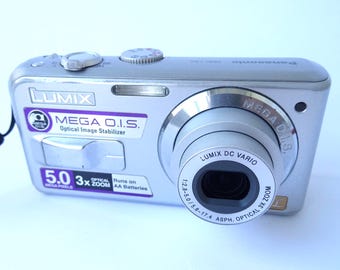 Panasonic DMC-TZ8 Appareil photo numérique 12,1 Mpix Argent