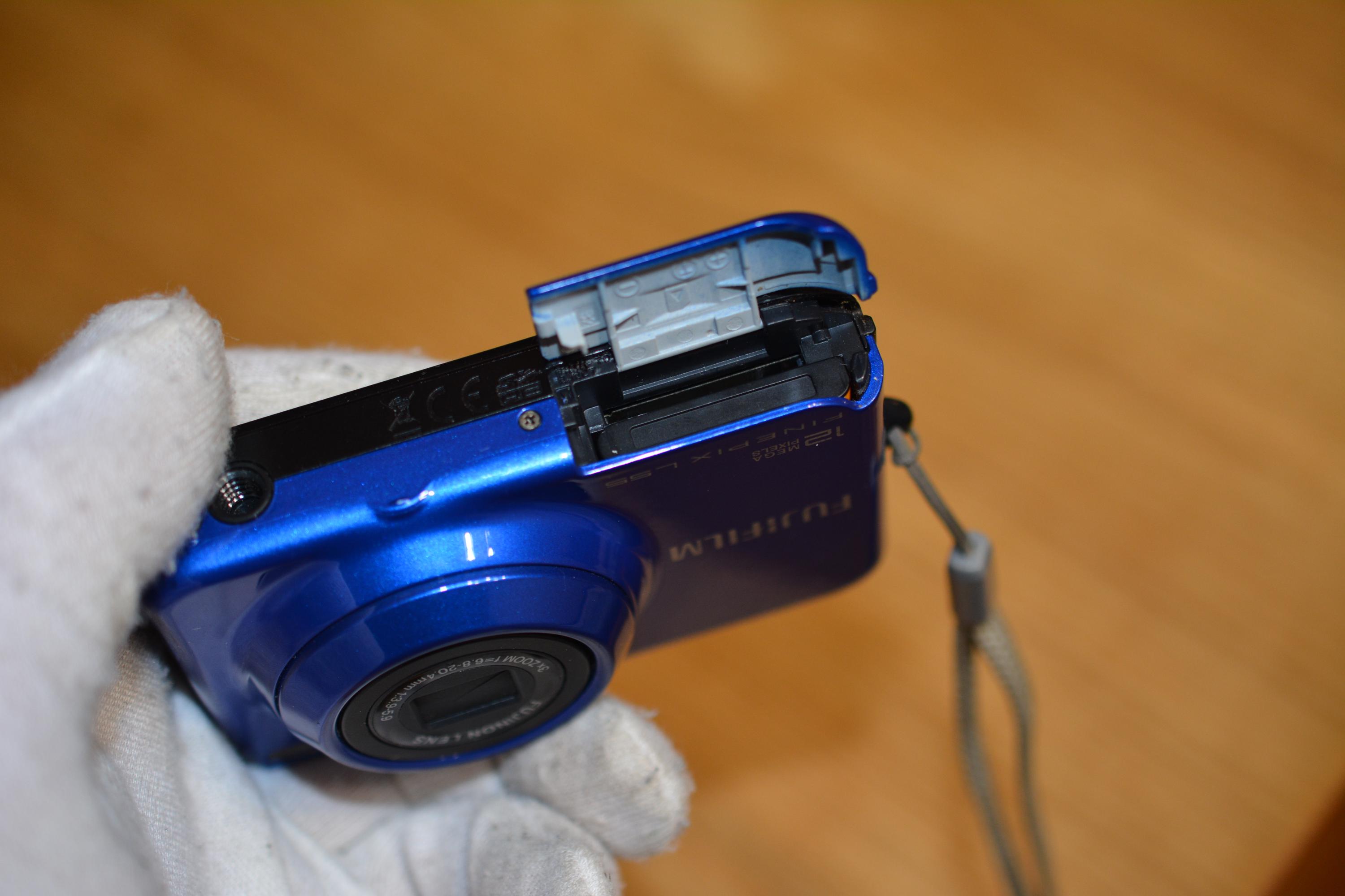 Digicam Fujifilm Finepix L55 12.0MP Digital Camera Blue Tested