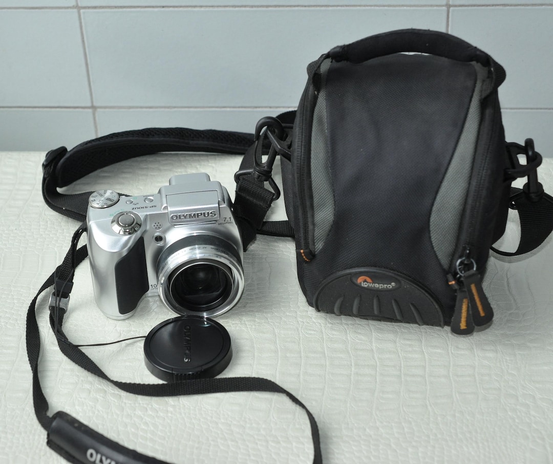 Olympus SP-510UZ デジタルカメラ 7.1MP13-698 Amazon.com : OM SYSTEM OLYMPUS SP-510 Ultra Zoom 7.1MP
