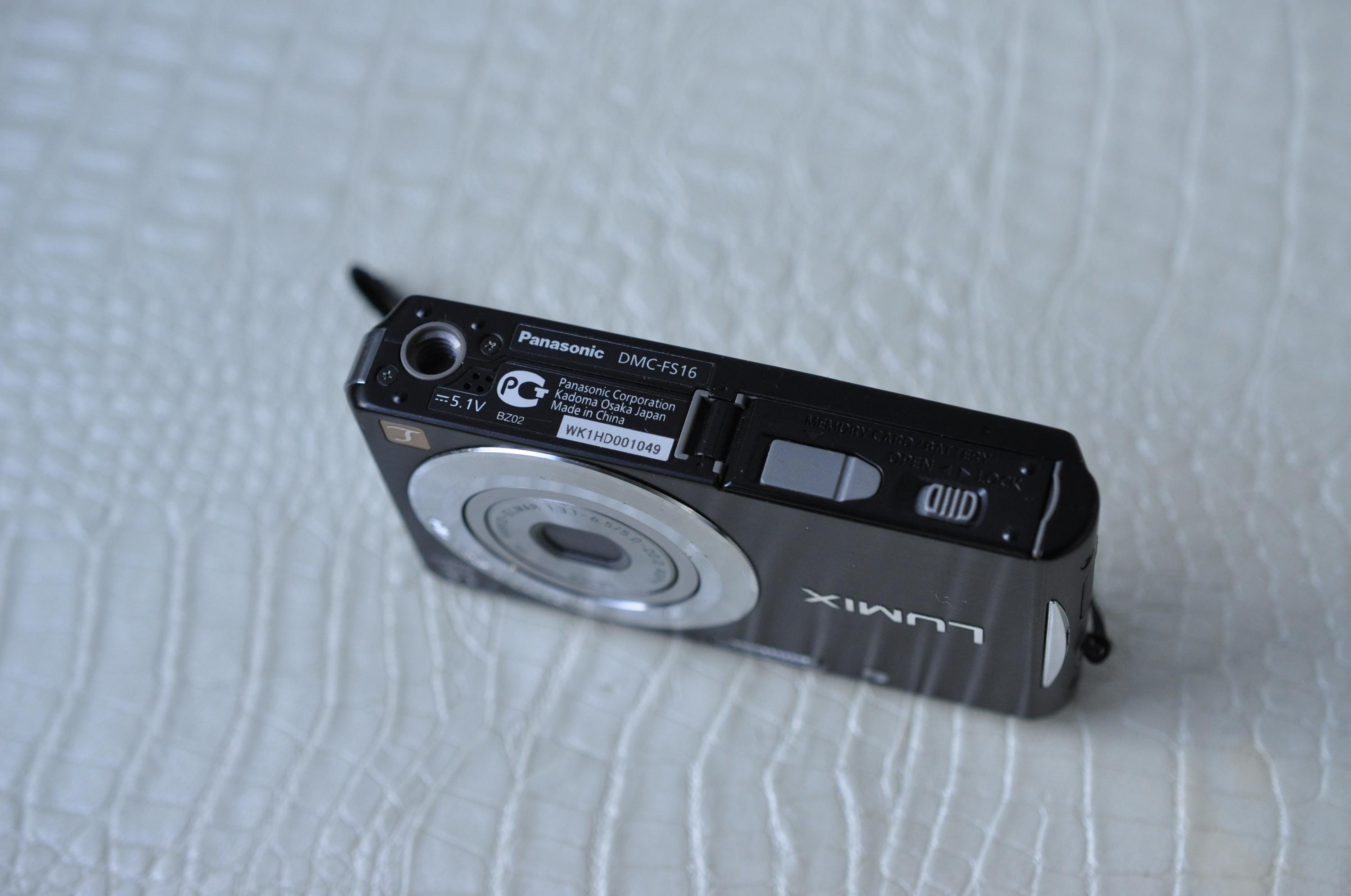 Panasonic LUMIX DMC-FS16/DMC-FH2 14.1MP Digital Camera - Black - Etsy