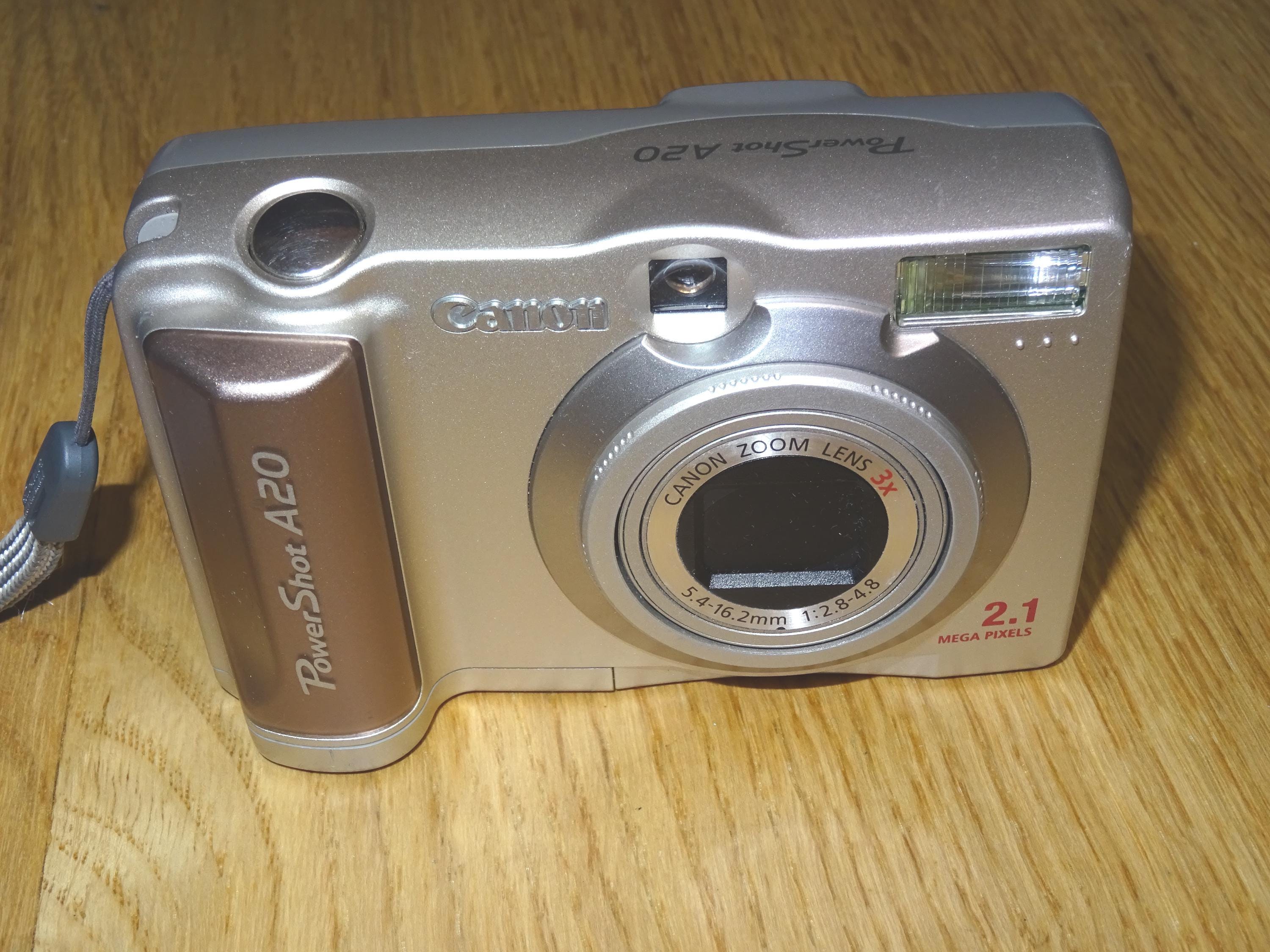 Canon PowerShot A20 コンパクトデジタルカメラ 2.1MP メモリーカード 