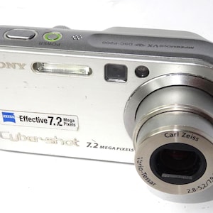 Appareil photo numérique Sony Cybershot DSC-P200 7,2 Mpx argent Testé sans carte mémoire