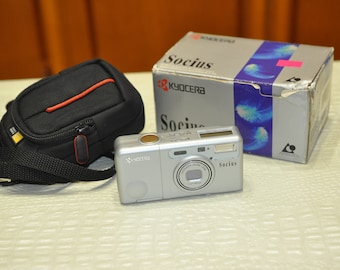 Kyocera Finecam SL300R Super-rare Pink Striped Vintage