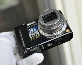Panasonic Lumix DMC-TZ8 Black 12.1MP Digital Compact Camera Panasonic Lumix DMC-TZ8 Black 12.1MP Digital Compact Camera