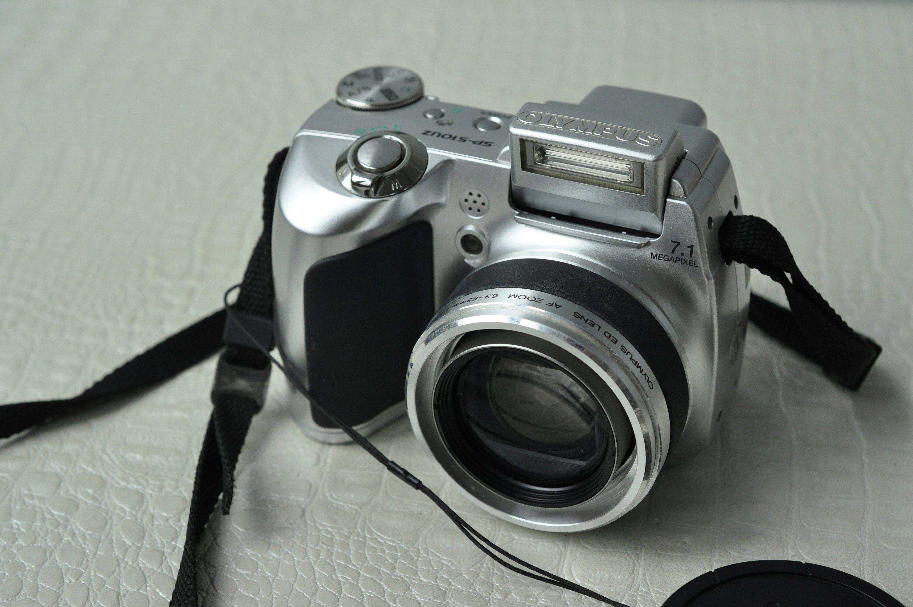 Olympus SP Series SP-510 UZ 7.1MP Digital Camera - Silver - Etsy