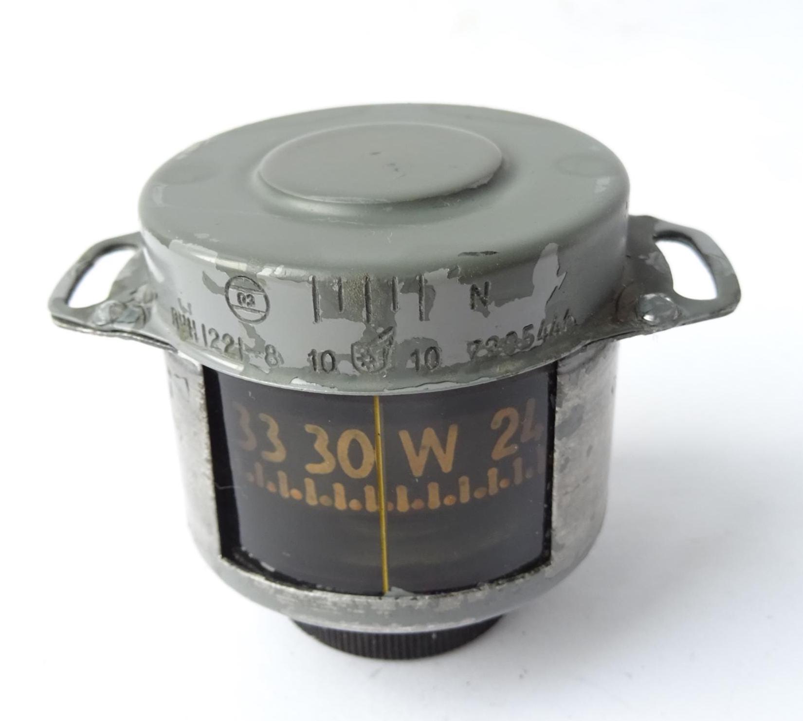 ヴィンテージ ソビエト航空機用磁気コンパス LUN-1221.1-8 – ソ連航空