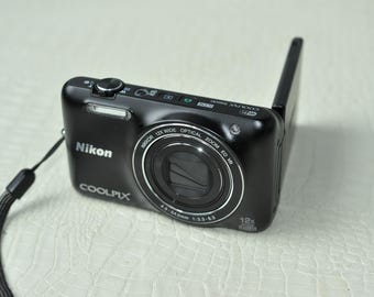 Nikon Coolpix S6600 Flip Screen Digital Camera Compact 16.0 Nikon Coolpix S6600 Flip Screen Digital Camera Compact 16.0