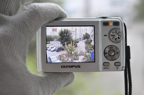 Olympus FE FE-200 6.0MP Digital Camera - Silver - Etsy
