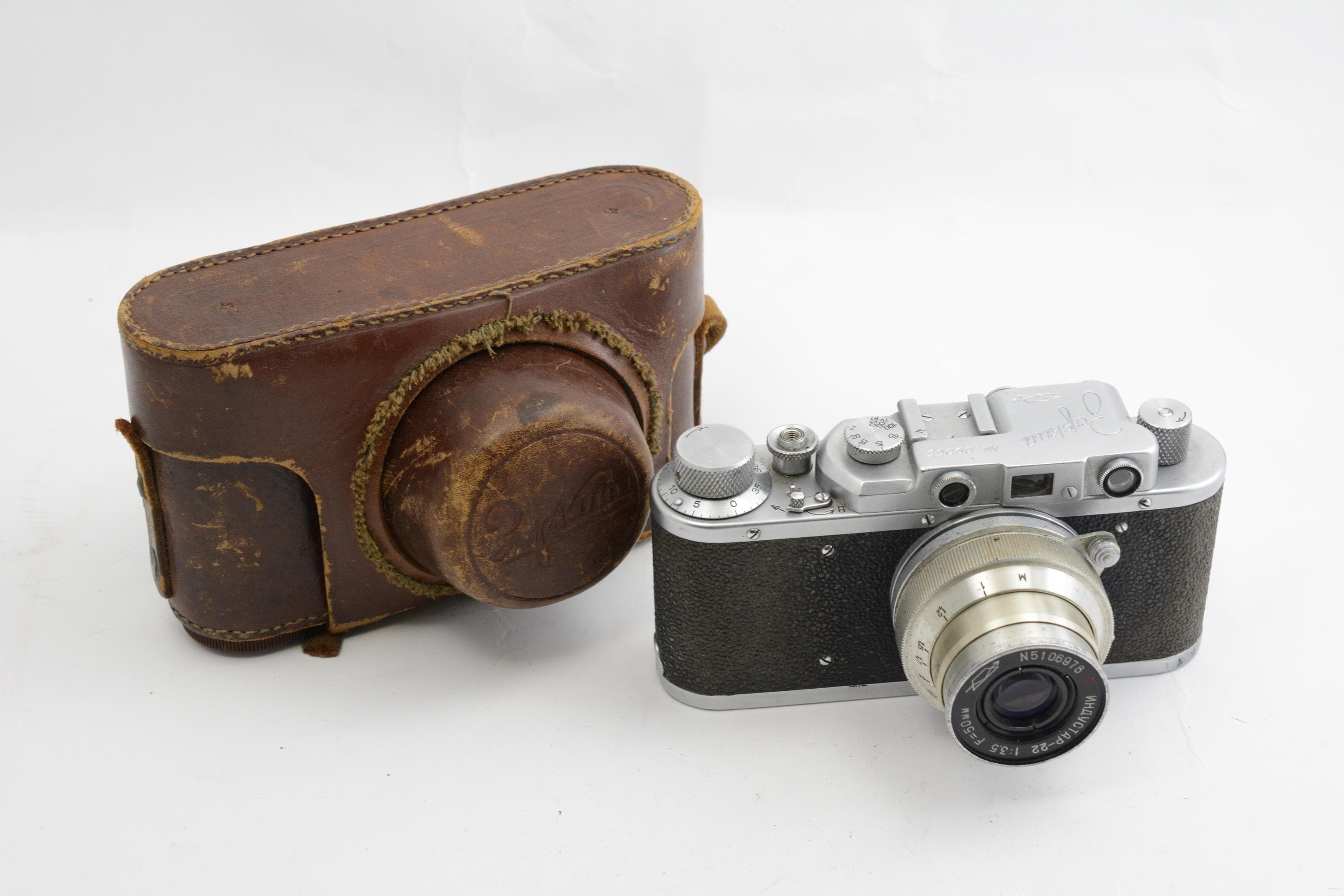 カメラ　ゾルキー　ソビエト　Zorki Zorki-4k Soviet Rangefinder Film Camera With Lens Industar-50 - Etsy