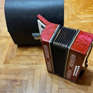 Russian button accordion - Etsy 日本